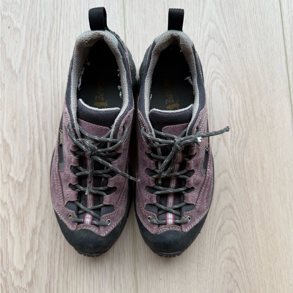 Asolo Women's Sneakers in Purple and Black